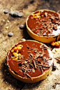 ... caramel, peanuts and chocolate tartlets ... #赏味期限# #下午茶#