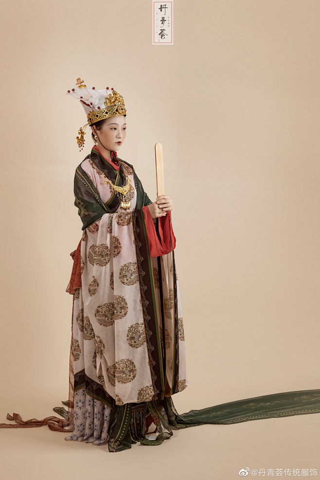 丹青荟传统服饰的照片 - 微相册