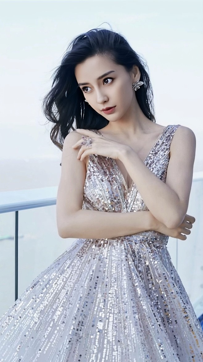 杨颖