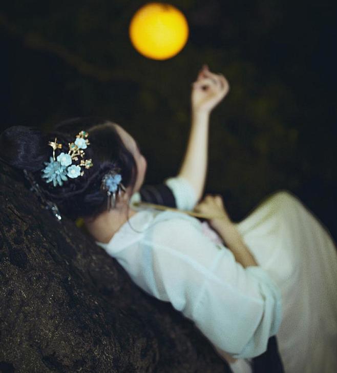 中秋古装美女