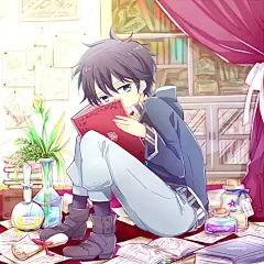 认真的侧脸真迷人♡读书男子特辑 : 现在日落的时间越来越早了，天气也没那么热了。很多人都想在这样的季节里享受读书的乐趣吧。悠闲的读书时间也最适合治愈因夏日酷暑而疲惫不堪的身体了。正在读书的男性的侧脸，散发出一种禁欲的气质，非常迷人。为了让对方认真的目光可以看向自己，可能会忍不住做些恶作剧呢。尤其是看到平时不怎么安分的男生忽然认真地读书的样子，那出人意料的感觉也很令人心动啊。
今天，就为大家送上描绘了读书男子的插画作品特辑。快来看看吧。