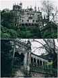 【Quinta da Regaleira】#photography# Sintra/Lisbon/Portugal 前段时间看到一条介绍奇特建筑的微博有水井那张照片，然后搜资料时意外发现正好这两天葡萄牙行程会去，非常喜欢的地方，像是电影场景里深山中的古堡，有人工建造的湖泊洞穴水井暗道等，带着浓重的神秘主义色彩，欧洲园林里少有的奇特布局