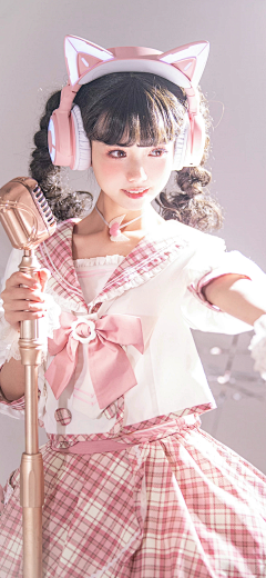 朝饮日报采集到衣服