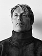 《ZOO》No.52 黑白时尚大片 | 出镜：Mads Mikkelsen ，摄影：Bryan Adams