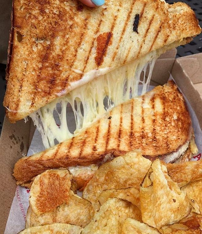GRILLED CHEESE -east...