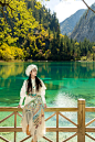 九寨沟绝美藏服写真‼️九寨沟五花海 - 小红书
