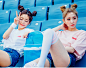 편지 하나에 사랑 top by 츄(chuu) : ★남녀공용★팔뚝살 딱 가려주는 낙낙한 박시핏! 앞모습은 베이직, 뒷모습은 유니크한 프린팅으로 반전매력 티셧이에요 :)                                                                                          PR