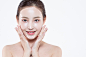 20-24세,__의료뷰티가능,__의료뷰티모델,__적합한콘텐츠,고해상,깨끗함,누끼,동양인,매끄러움,미백,미소,미인,보습,뷰티,사람,상쾌,순수,스튜디오,실내,아름다움,어른,얼굴,여자,여자한명만,올림머리,웃음,윤기,응시,의료뷰티,젊은여자,정면,청년,컨셉,포트레이트,피부,피부관리,한국인,한명