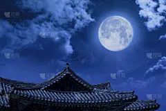秋夕，韩国的感恩节。