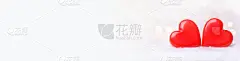 两颗红心在白色背景与散景。情人节贺卡。横幅。情人节快乐。本空间