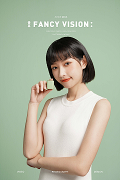安静苦笑吧吧采集到模特