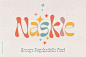 Naskle - Groovy Retro font