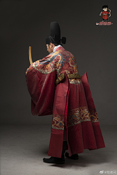 服饰-汉服-明制（明华堂、控玄司····）-花瓣网|陪你做生活的设计师 | 金仿妆花蟒袍贴里曳撒-淘宝网