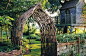 【庭院DIY】树杆藤条在花园的巧妙的利用--拱门葡萄架篇