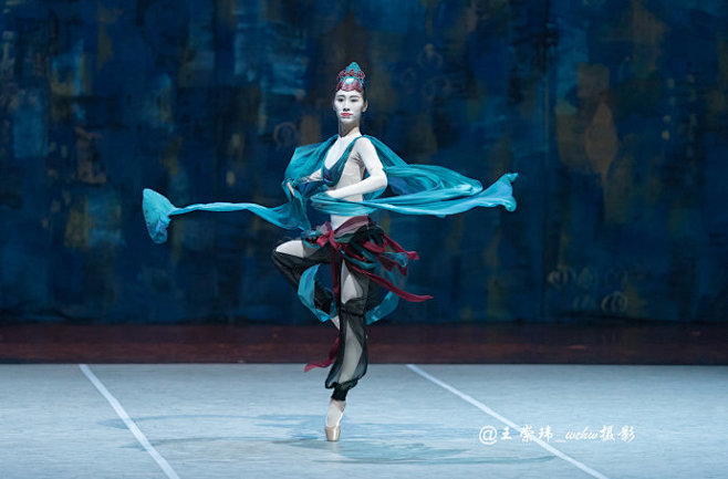 中央芭蕾舞团在北京天桥剧场全球首演大型原...