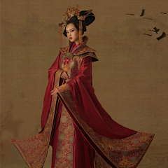 随心的（秘密花园）采集到古装服饰