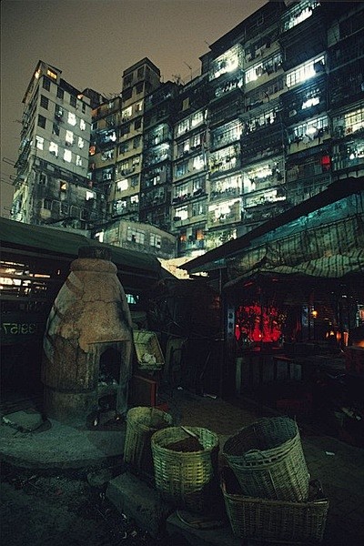 被老外们神话了的香港贫民窟九龙寨城