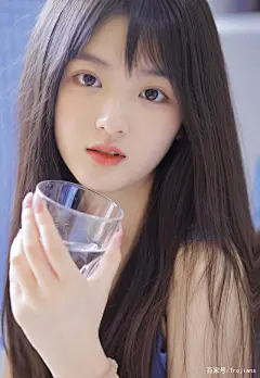 小姐姐壁纸竖屏_百度图片搜索_万象素材图片搜索-wanxiangsucai.com