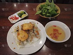 越南的Banh cuon(煎饼)或蒸米煎饼