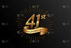 41周年标志与烟火和金色缎带，隔离在优雅的背景。庆祝活动、邀请卡和贺卡的病媒周年纪念日.
