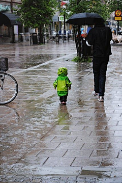 BunBunBunny采集到雨要多大 天要多黑 rainy days