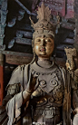 仪相端严  大同下华严寺薄伽教藏殿明间主佛右侧菩萨像，辽代彩塑。