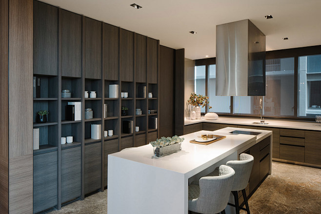 FORMWERKZ: Leedon Re...