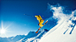 滑雪人-高清晰阿尔卑斯山滑雪圣地冬季游乐园壁纸下载封面大图