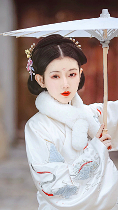小兔崽子他爸爸采集到古风衣服参考