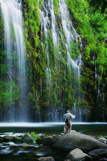 Mossbrae瀑布。加利福尼亚州，美国