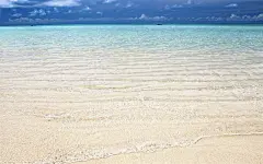 夏日冲绳：冲绳岛的碧海蓝天 桌面壁纸3