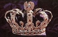皇冠的皇后玛丽露易丝本来这皇冠是由从黄金...