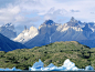 智利，巴塔哥尼亚
巴塔哥尼亚一般是指南美洲安第斯山脉以东，科罗拉多河以南的地区；主要位在阿根廷境内，小部分则属于智利。