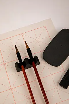 毛笔书法笔墨纸砚文房四宝摄影图