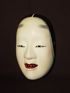 之间设计--郑子一采集到面具
