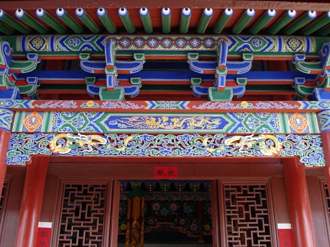 中国古典建筑：雕梁画栋图片
