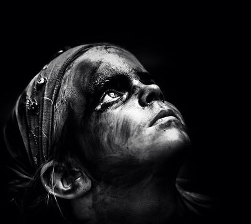 沉默是绝望者最后的尊严