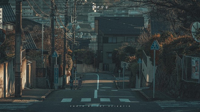 侧耳倾听