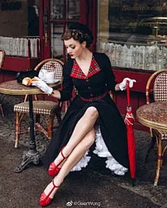 法式格调
hg时装插画超话 #灵感的诞生# ​​​​