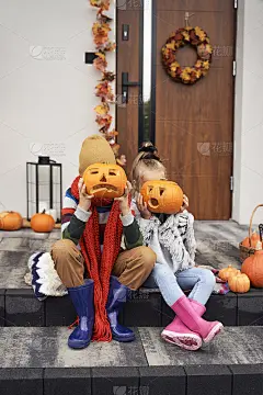 兄弟姐妹们准备好开始万圣节了