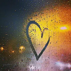 #下雨天# #雨景# #爱情# #夜景# #窗#