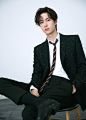 拽人专属坐姿
整肃也是人超话
#王一博梦幻独家营业# ​​​​