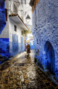 visitheworld:

Rainy days in Chefchaouen, Morocco (by Zú Sánchez).
摩洛哥