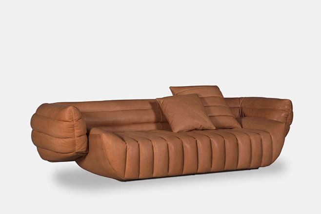 TACTILE SOFA – CRITE...