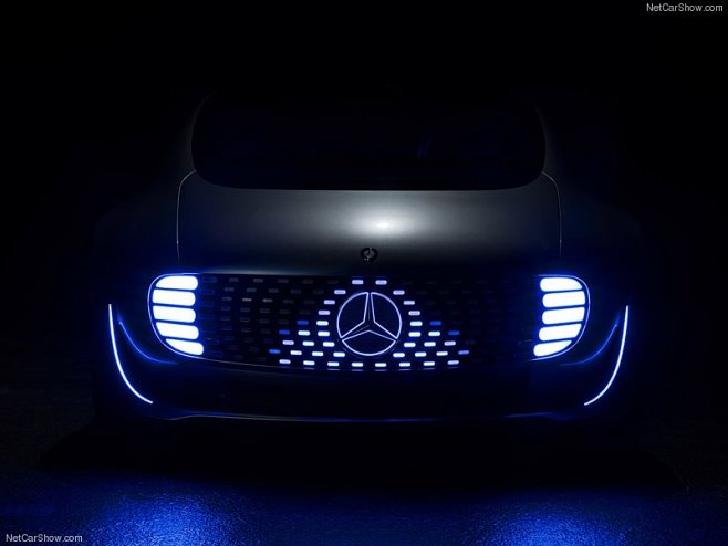 Mercedes F015 Luxury...