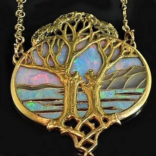 Art Nouveau pendant ...