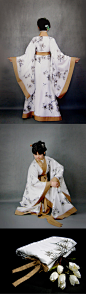 【姬罗衣的汉服设计】
2011年作品，直裾的设计尝试
