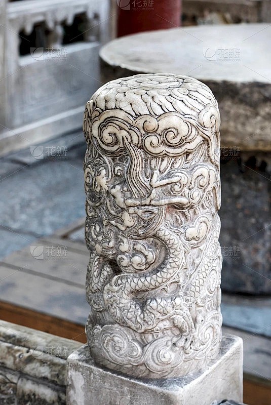 大理石雕刻的古石砌围墙上有中国古代的图案素材-花瓣网