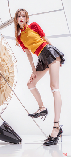 例行尖叫采集到女体