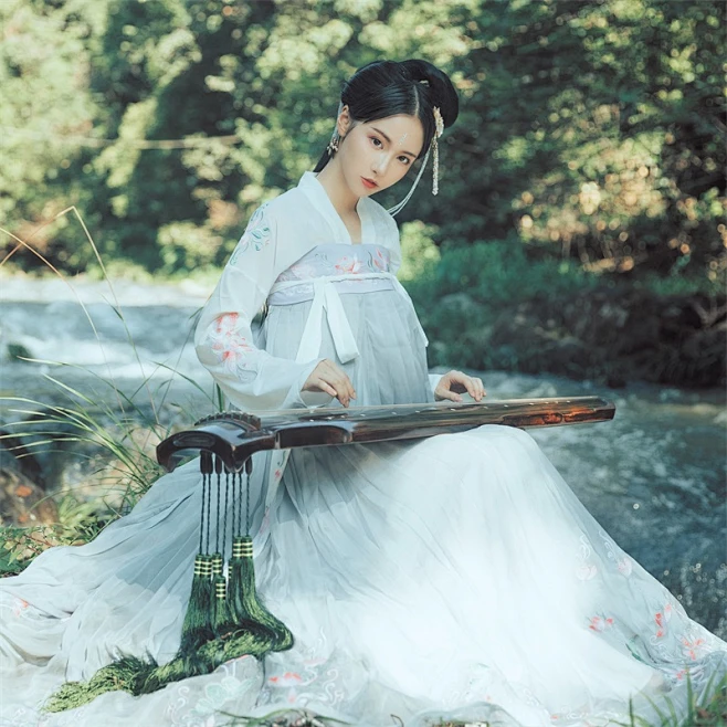 素羽华裳【荷仙子】汉服女齐胸襦裙对襟改良版夏清新淡雅莲花重工-淘宝网-花瓣网